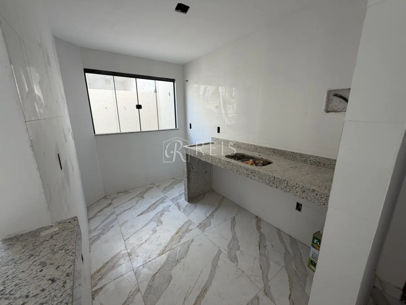 Imagem Apartamento para Venda em Rio das Ostras, Jardim Bela Vista, 2 dormitórios, 1 suíte, 2 banheiros, 1 vaga
