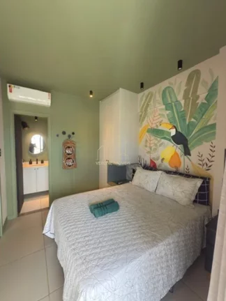 Imagem Excelente apartamento decorado com três quartos varanda a venda na Barra