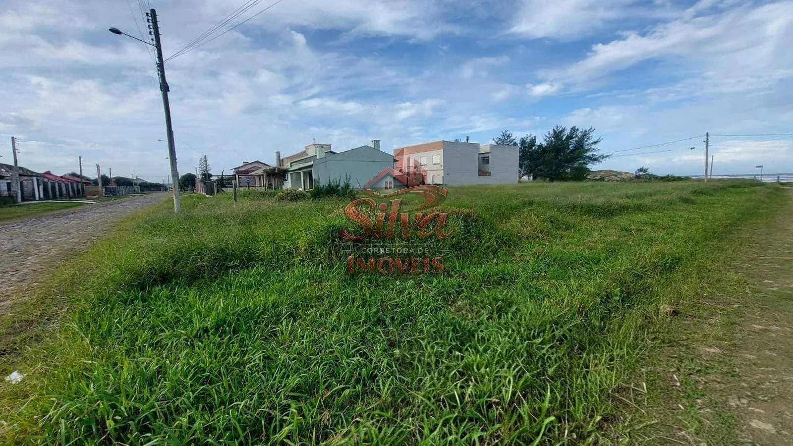 Imagem T894 | Terreno de esquina 325m² à venda a 100m do mar em Imbé