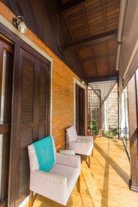 Imagem Casa a venda no bairro Cascata