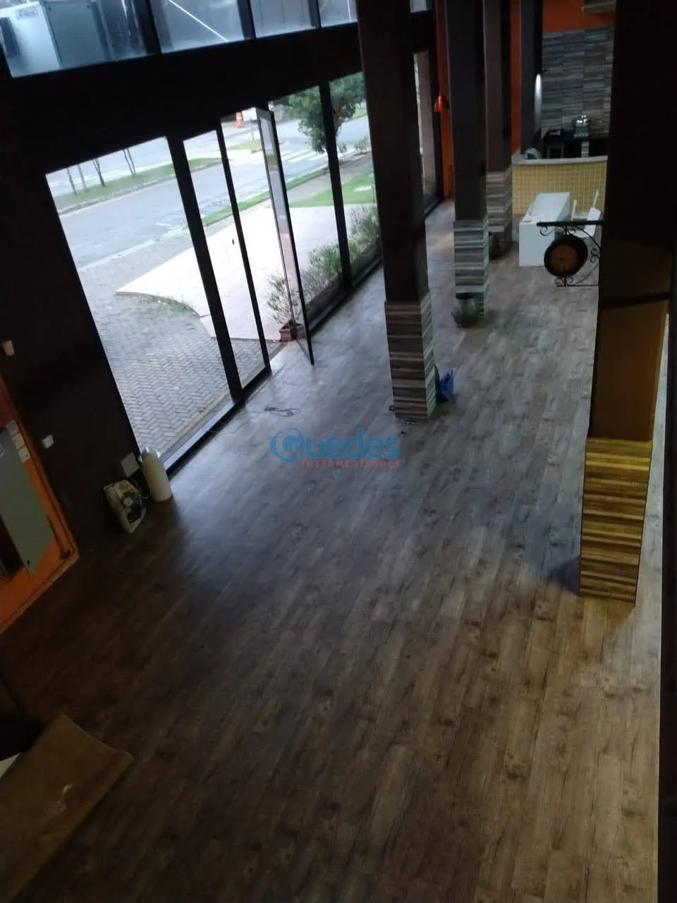 Imagem Ponto Comercial no Real Park - São Paulo: 450M² para locação por R$15.000