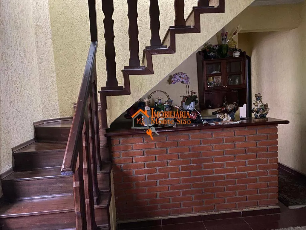 Imagem Casa com 3 dormitórios à venda, 170 m² por R$ 690.000,00 - Jardim Santa Mena - Guarulhos/SP