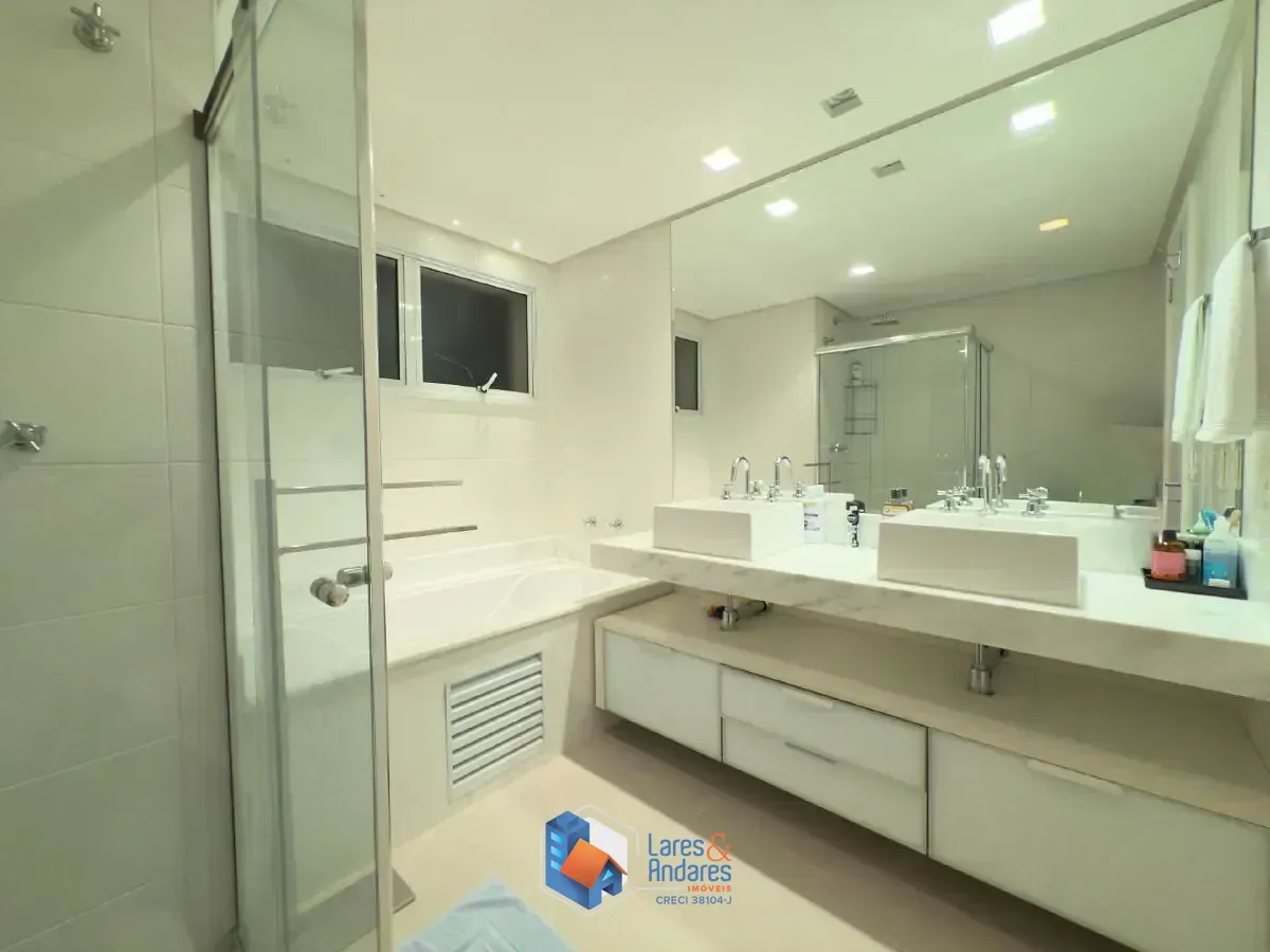 Imagem Apartamento para venda em Campo Belo com 3 quartos, sendo 3 suítes, 162m²