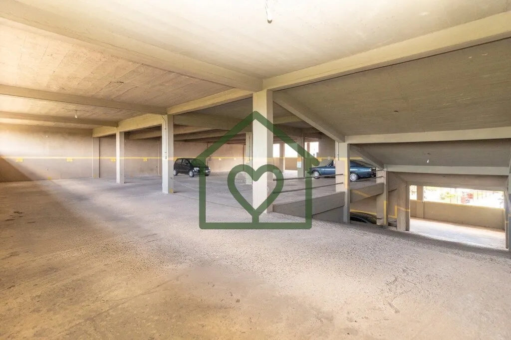 Imagem Prédio comercial com 1.700m² localizado no bairro Cristo Redentor. Localizado na Avenida Aliança ...