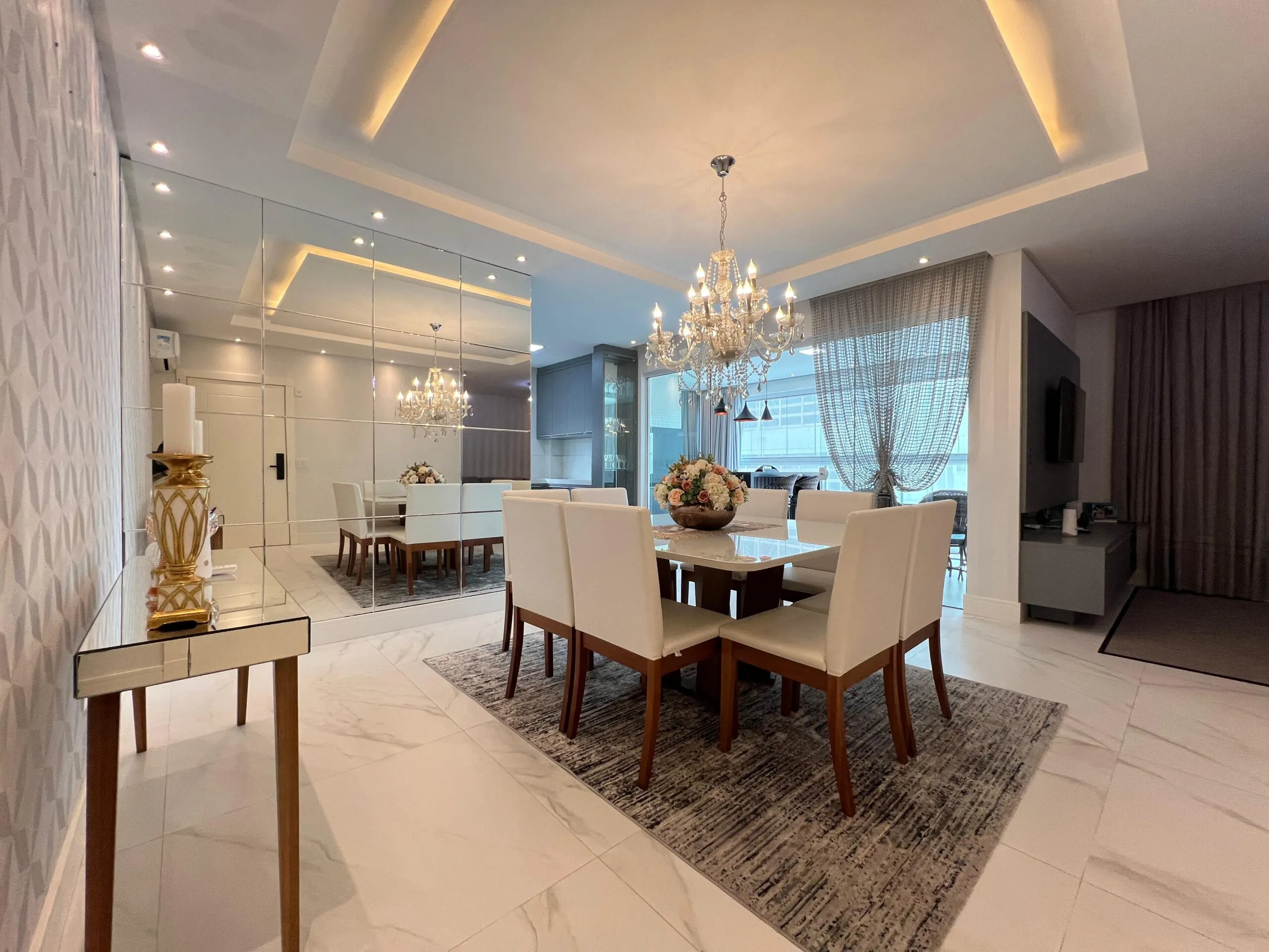 Imagem Apartamento à venda com 142m2 por R$ 2.800.000,00