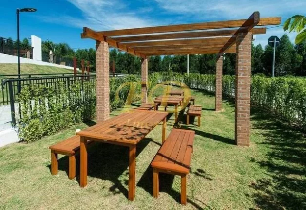 Imagem Casa em Condomínio Fechado