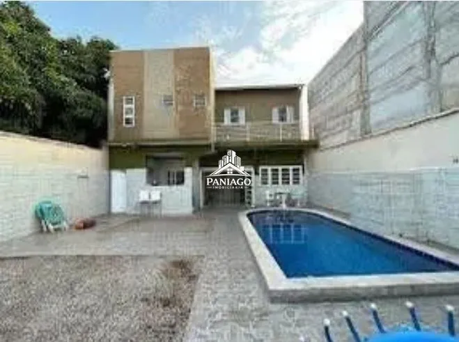 Foto do imóvel SOBRADO À VENDA COM PISCINA E QUINTAL AMPLO