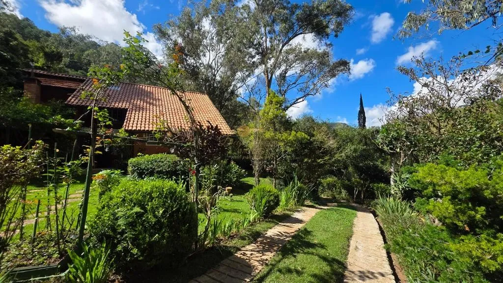 Imagem Sítio para Venda em Teresópolis / RJ no bairro Venda Nova