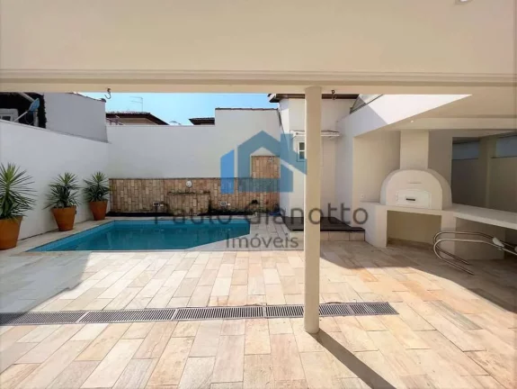 Imagem Casa à venda no Condomínio São Paulo II em Cotia