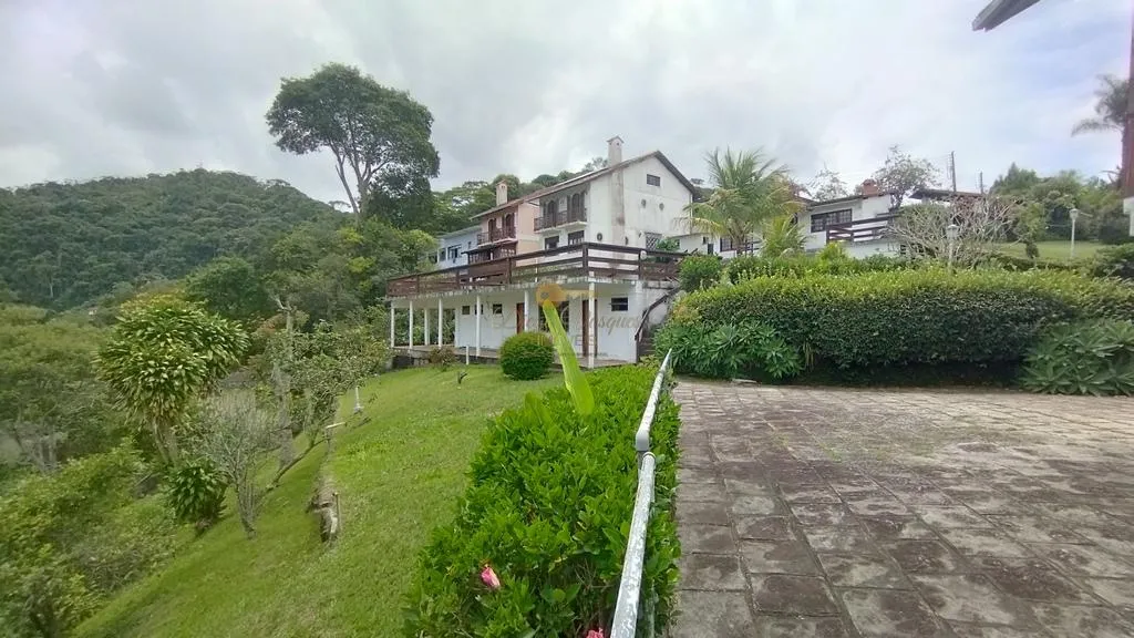 Imagem Casa em Condomínio para Venda em Teresópolis / RJ no bairro Quinta da Barra