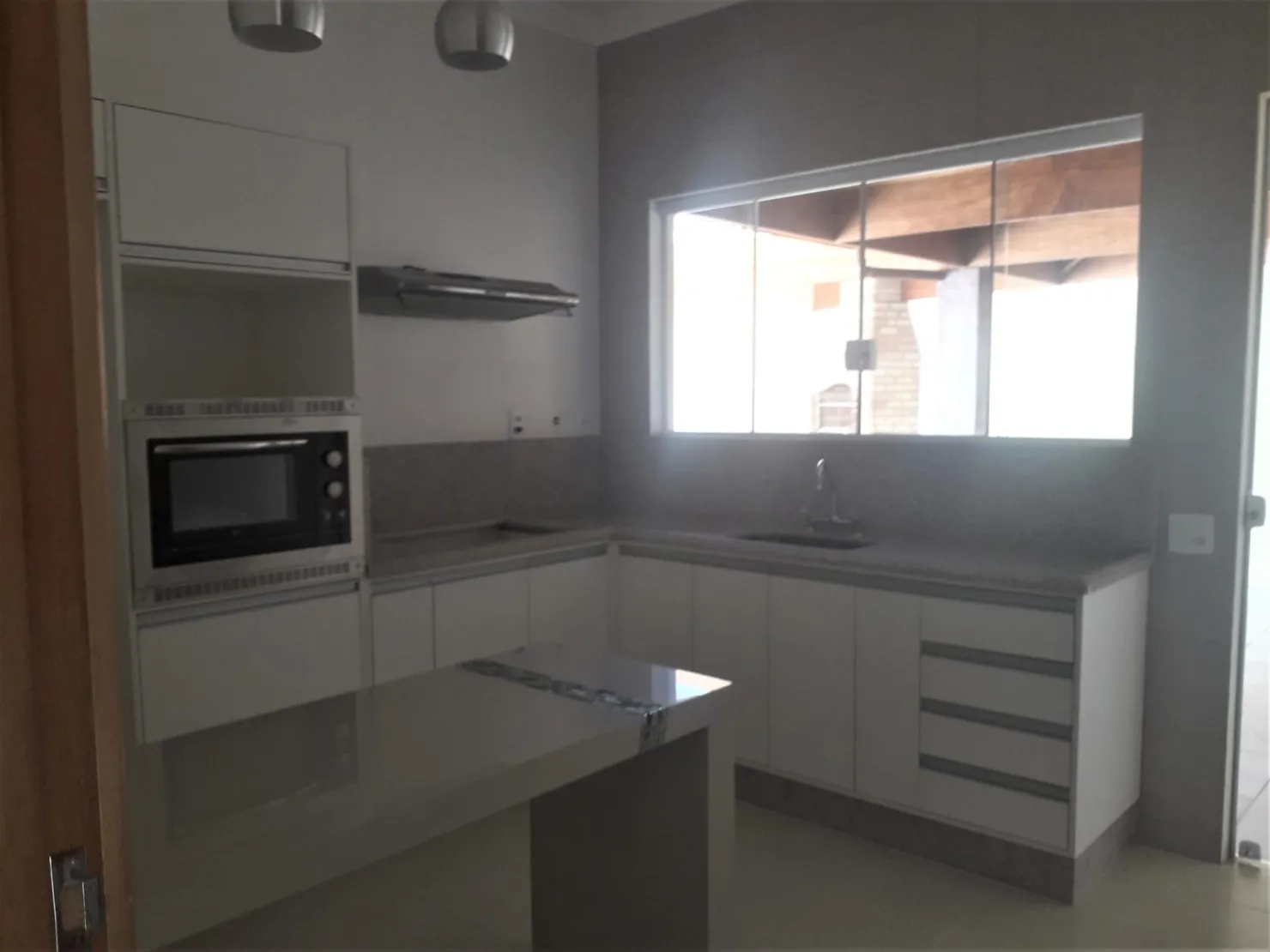 Imagem Casa à venda 3 Quartos, 1 Suite, 4 Vagas, 373.13M², Parque São Luís, Taubaté - SP | Residencial Jatobá