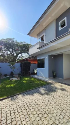 Imagem Geminado com 10 Metros de Abertura Semimobiliado Saguaçu