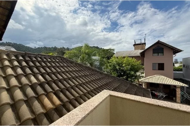 Imagem Casa para venda no bairro Ariribá em Balneário Camboriú