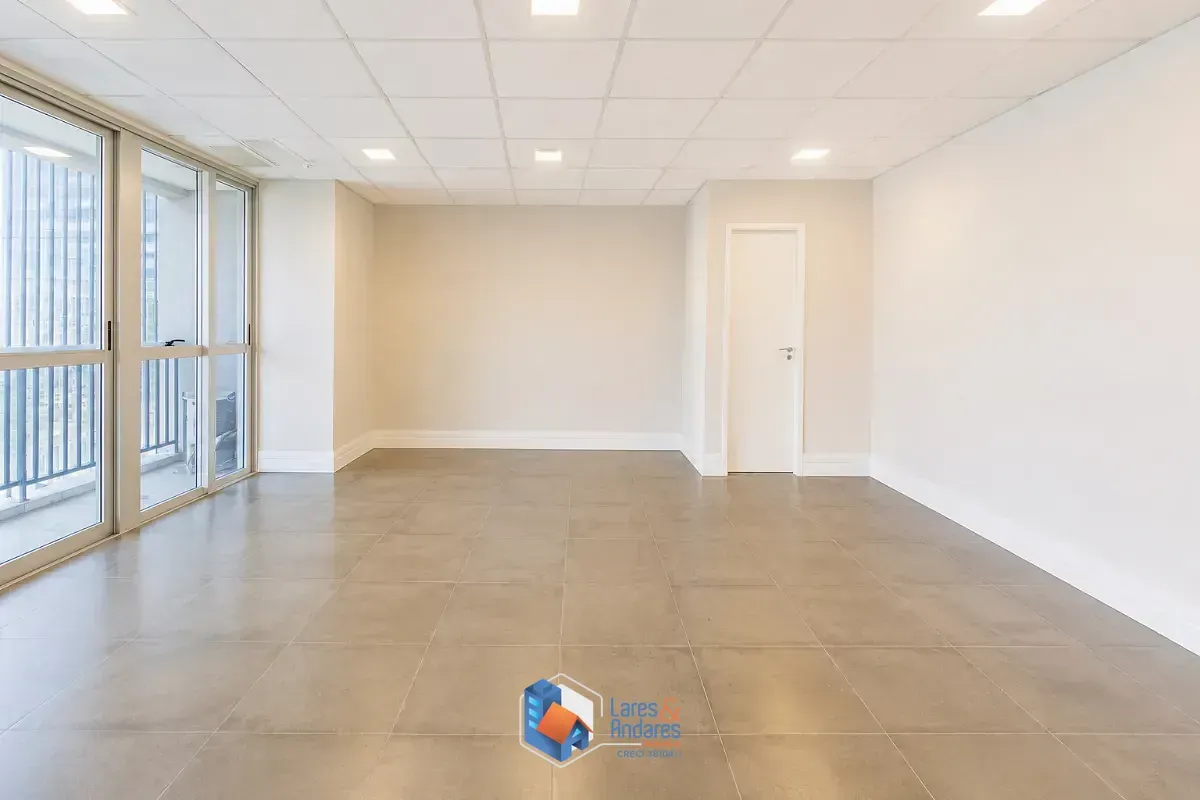 Imagem Conjunto comercial para venda em Chácara Santo Antônio, 55m²