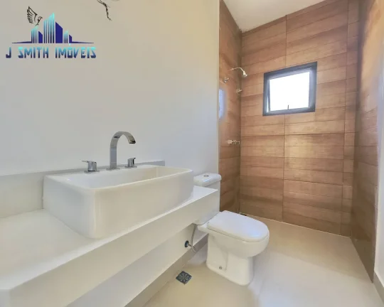 Imagem CASA TÉRREA, NOVINHA!! 245m², PISCINA. CÔMODOS GRANDES. CONDOMÍNIO FECHADO.