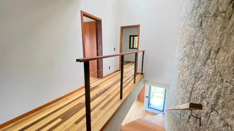 Imagem Espetacular Casa à Venda em Garopaba-SC, 3 Quartos, 3 Suítes, 150,27m² - Bairro Jardim Panorâmico