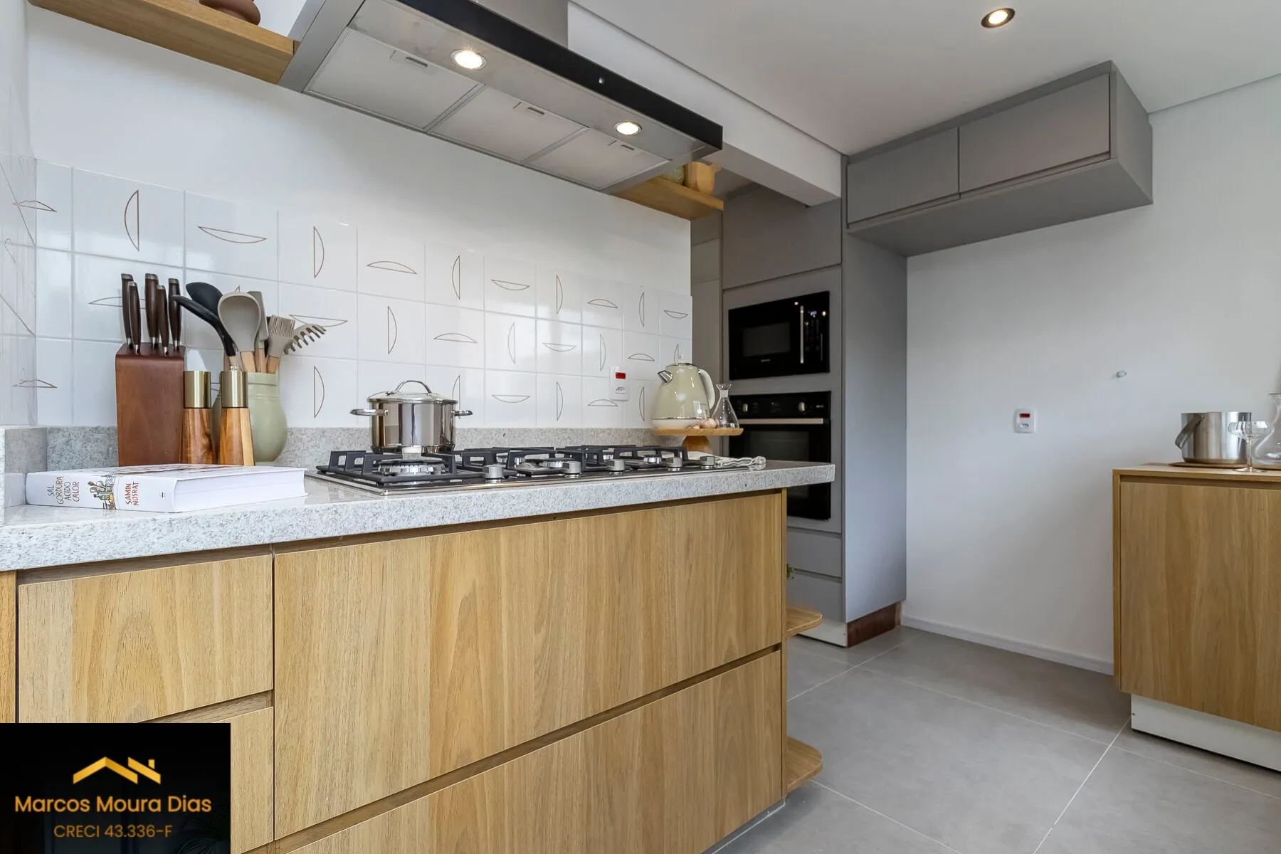 Imagem Apartamento 3 Dormitórios 1 Suíte 2 Vagas na Vila Olímpia Reformado