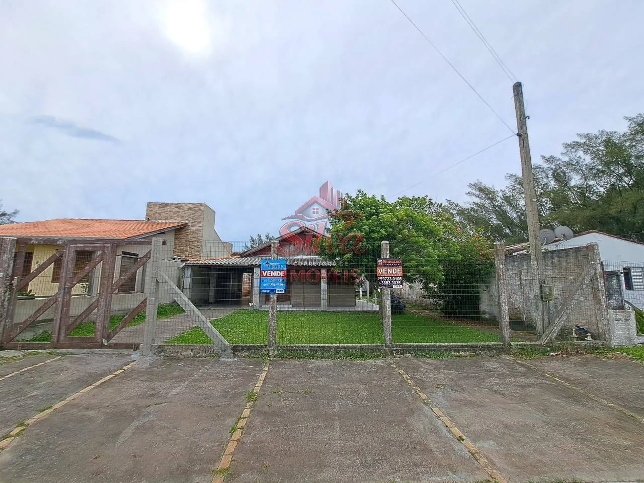 Imagem Casa 2 dormitórios com anexo próximo ao mar em Mariluz B