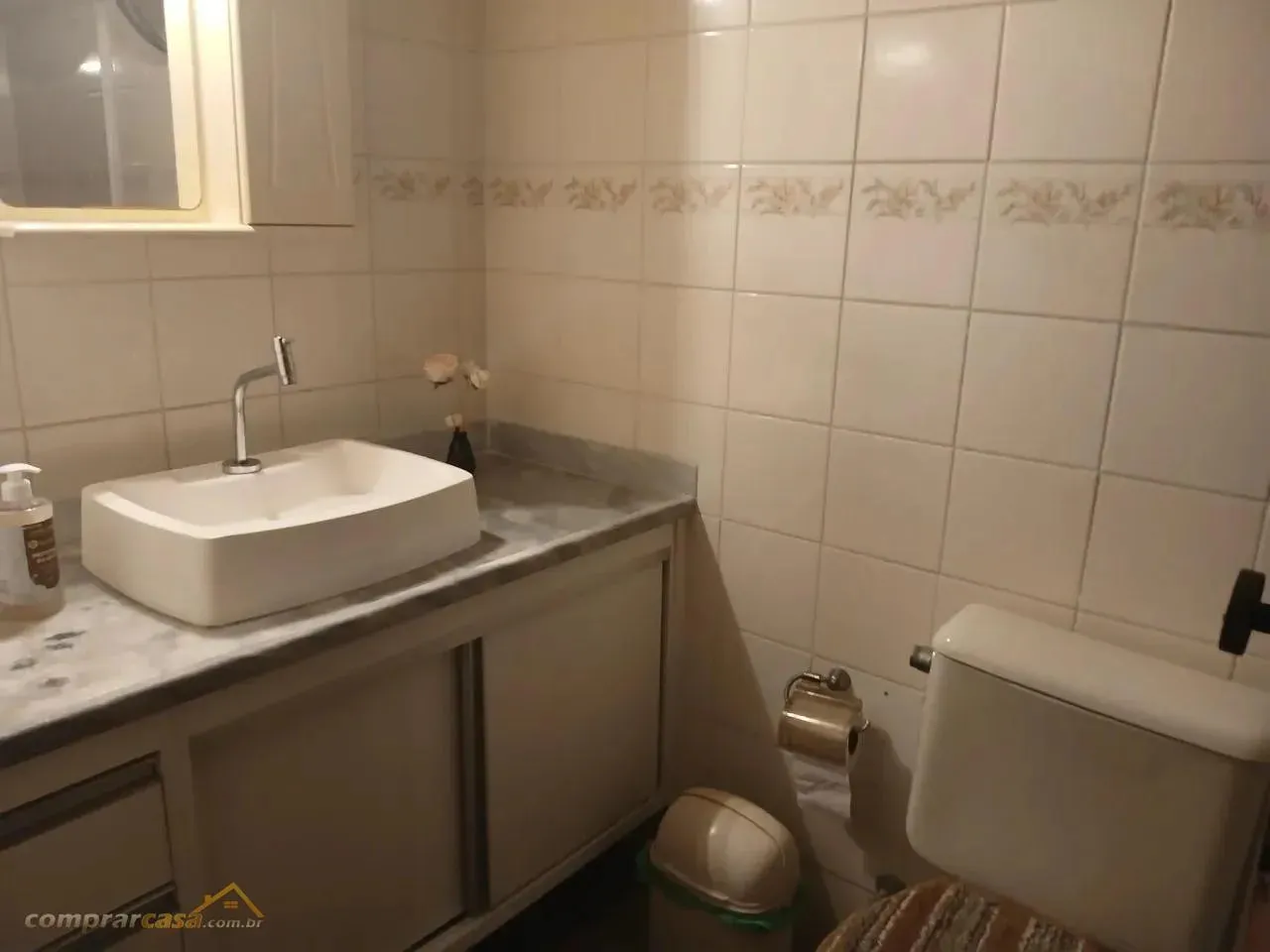 Imagem Casa em Condomínio para Venda em Cabo Frio / RJ no bairro Braga