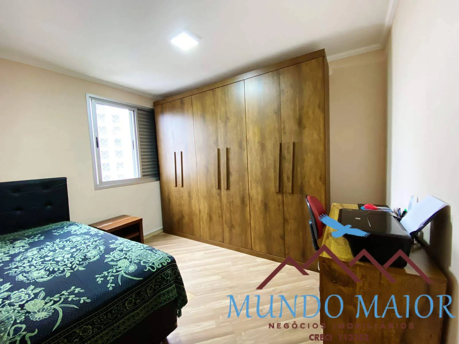 Imagem "90m² dos Sonhos: 3 Dorms + Piscina-Centro- por Preço de Oportunidade!"