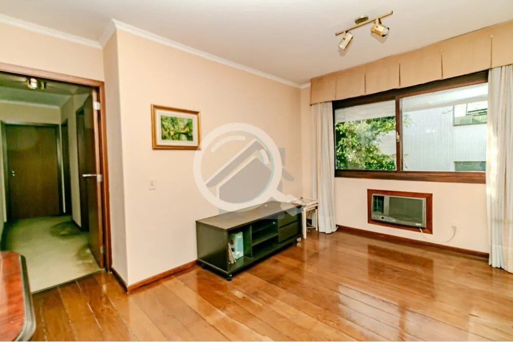 Imagem Este apartamento de 3 dormitórios, com 102m², localizado na Rua Doutor Vale, oferece um estilo de ...