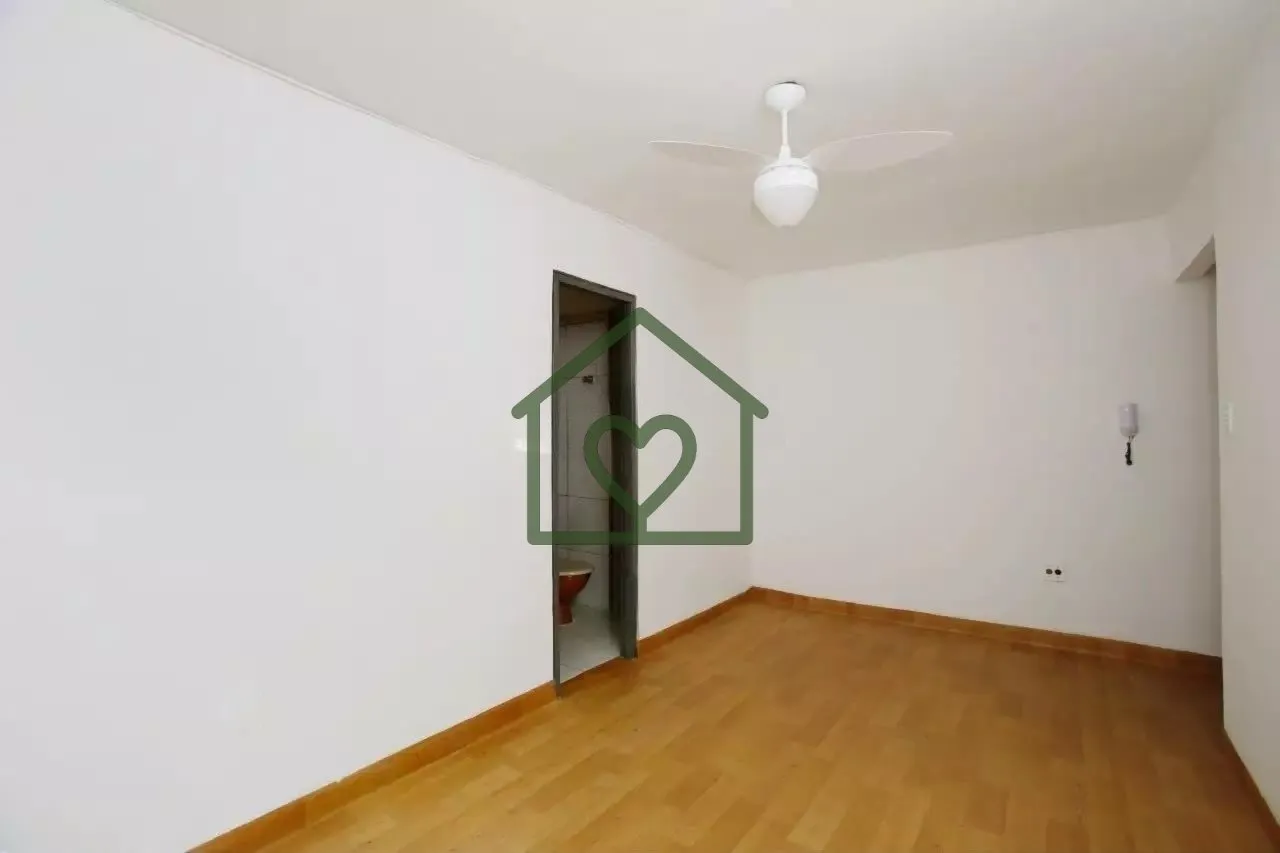 Imagem Ótima opção de apartamento JK no bairro Humaitá, localizado no térreo, com posição solar lest...