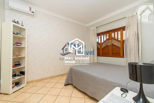 Imagem Colônia Agrícola Samambaia Casa 4 Quartos 3 Suíte 450m²