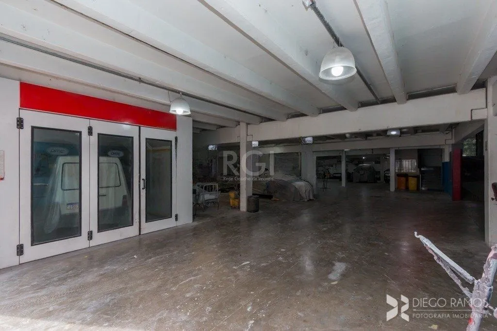 Imagem Prédio à venda 2236m² Avenida OTTO NIEMEYER, Tristeza, Porto Alegre.