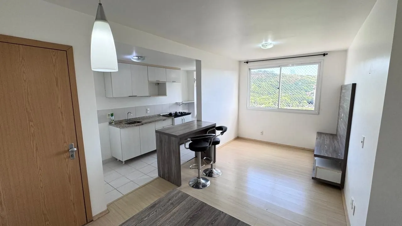 Imagem Excelente apartamento semi mobiliado, com vaga e infra completa