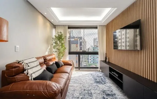 Imagem Vende-se cobertura com 2 dormitórios, sendo 1 suíte no bairro Auxiliadora