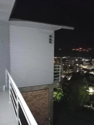 Imagem Casa para Venda em Concórdia, Centro, 3 dormitórios, 1 suíte, 2 banheiros