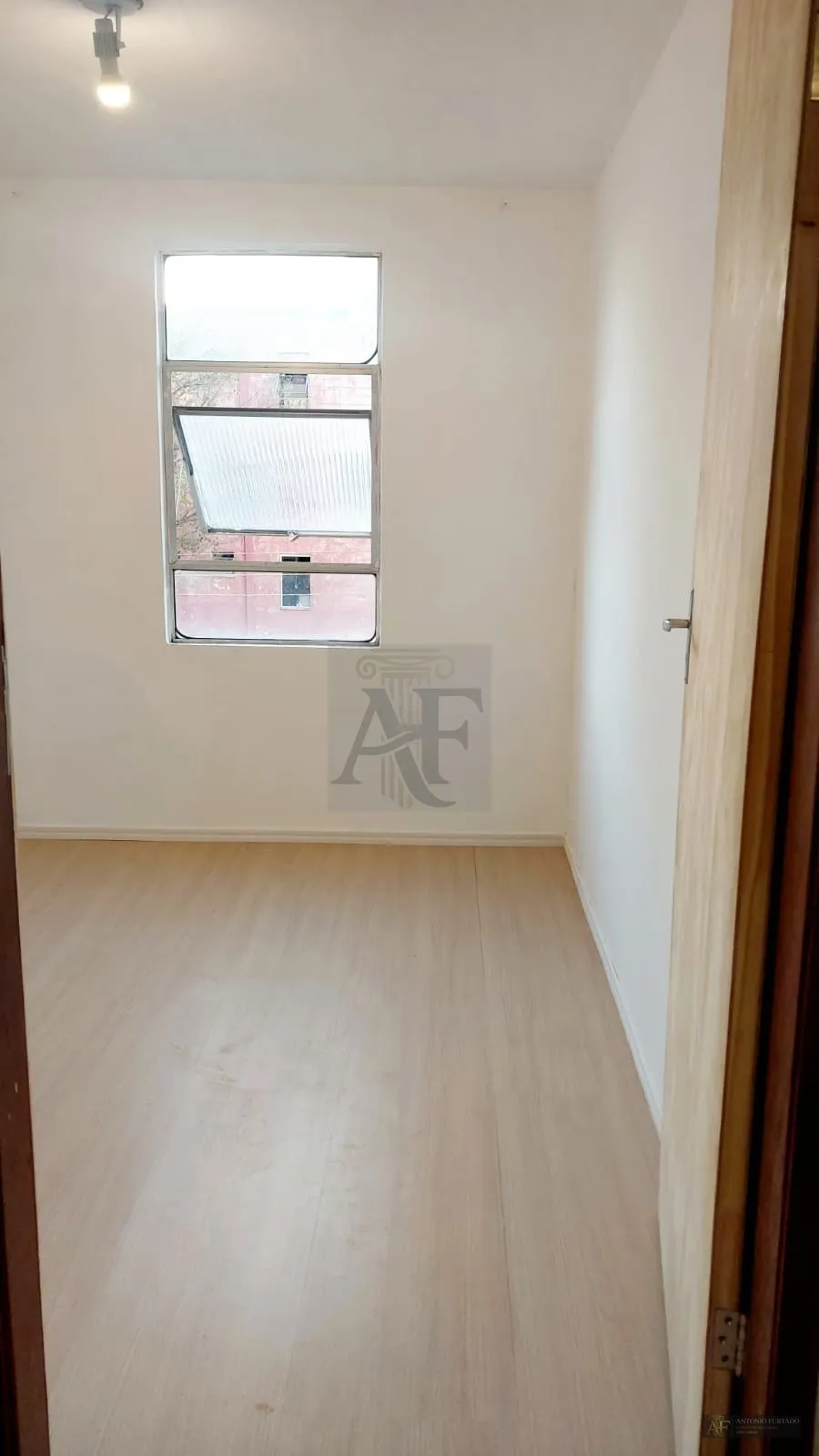 Imagem Apartamento à venda em Conjunto Habitacional Juscelino Kubitschek, São Paulo