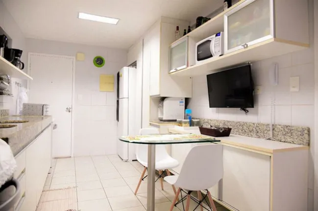 Imagem Apartamento com 4 Quartos à Venda, 120 m² em Boa Viagem - Recife