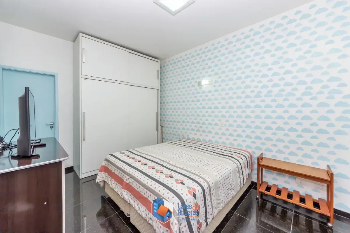 Imagem Casa para venda em Saúde com 3 quartos, sendo 3 suítes, 119m²