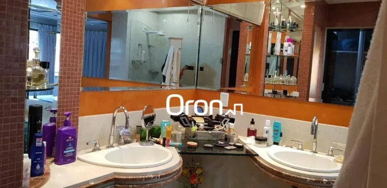 Imagem Sobrado à venda, 314 m² por R$ 1.300.000,00 - Setor dos Funcionários - Goiânia/GO