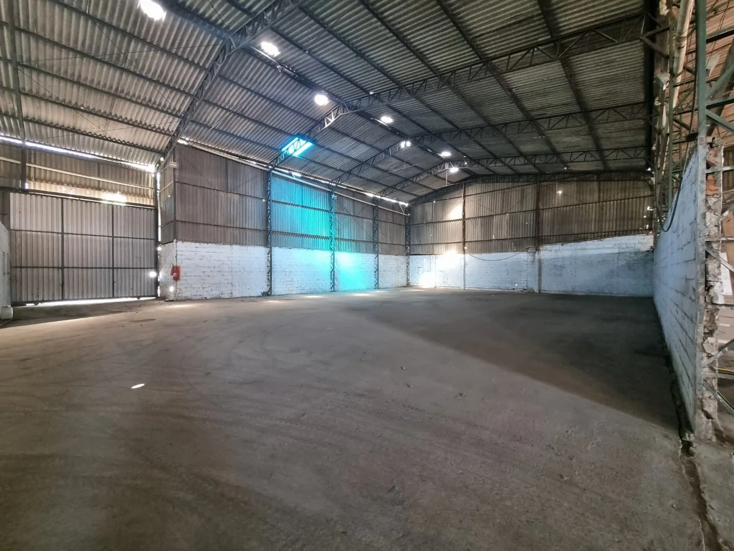 Comercial para Locação 1 Quarto, 1926M², Loteamento Industrial Nova Roseira, Roseira - SP
