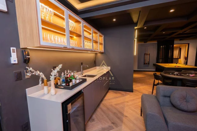 Imagem Apartamento à venda, 62 m² por R$ 1.306.000,00 - Praia dos Amores - Balneário Camboriú/SC