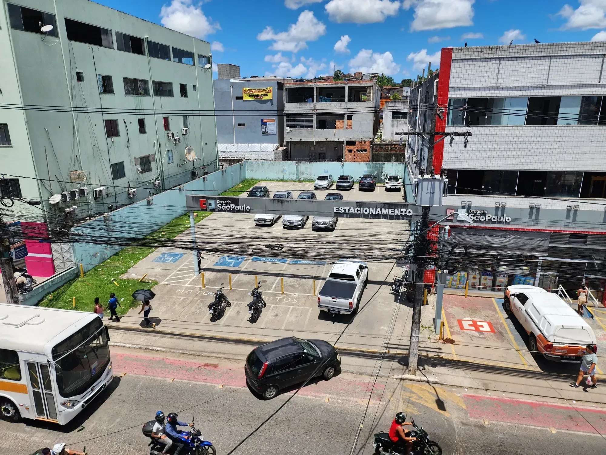 Imagem Apartamento com 2 Quartos à Venda, 1 m² em Centro - Simões Filho