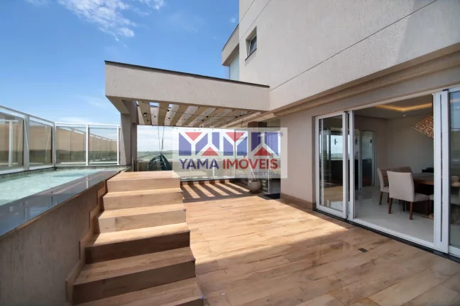 Imagem Edifício Mirante do Ipê - Liberdade de casa com segurança de apartamento, conheça essa jovem cobertura de 3 anos