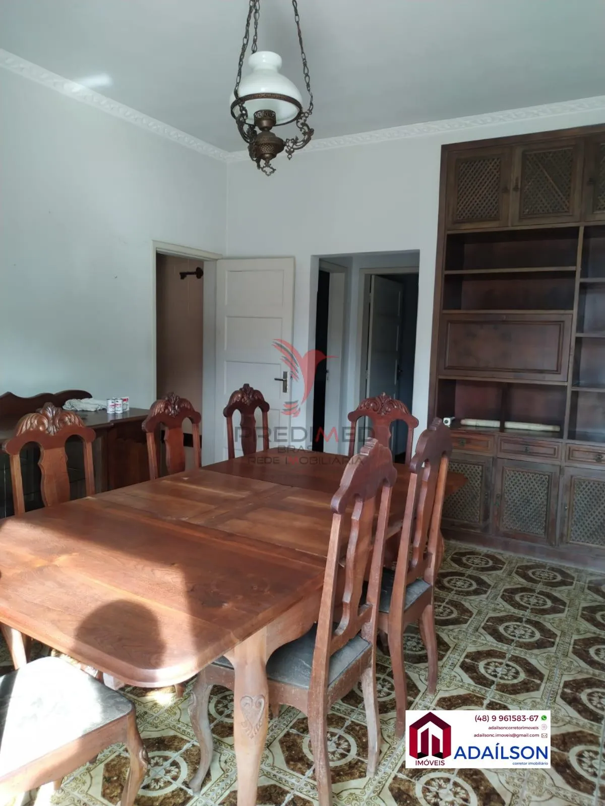 Imagem Casa em Florianópolis com 4 Quartos e 2 banheiros à Venda, 141 m² por R$ 1.490.000