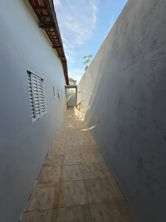 Imagem Casa térrea, 3 dormitórios ( 1 suíte), 2 vagas, Jardim São Leopoldo, Sjc.