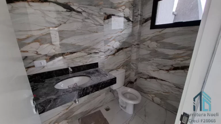 Imagem Sobrado novo a venda, 03 quartos c/suíte, churrasqueira, 03 vagas, em Pinhais - PR
