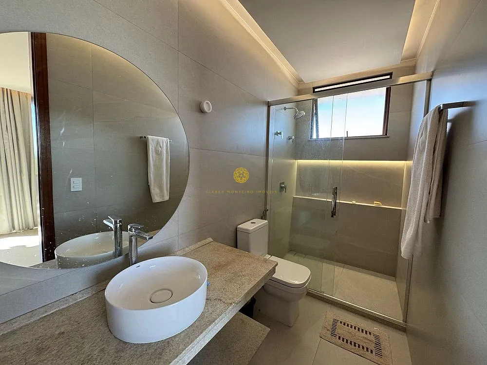 Imagem Casa de luxo no Piscinas Naturais  Praia do Forte, 7 suítes