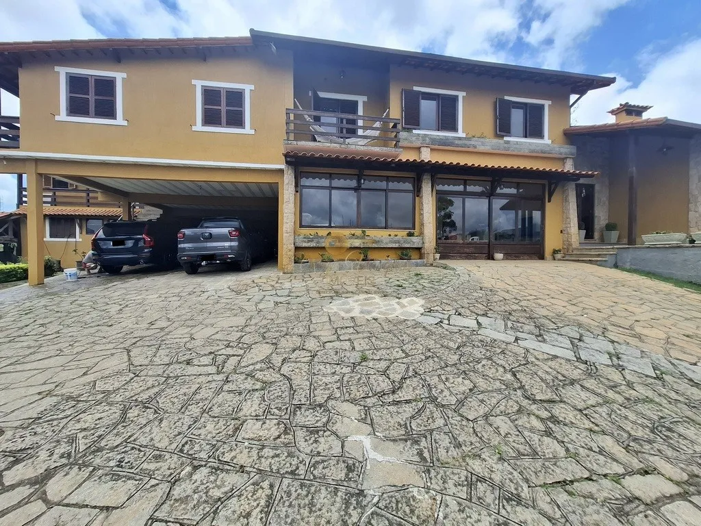 Imagem Casa para Venda em Teresópolis / RJ no bairro Fazendinha