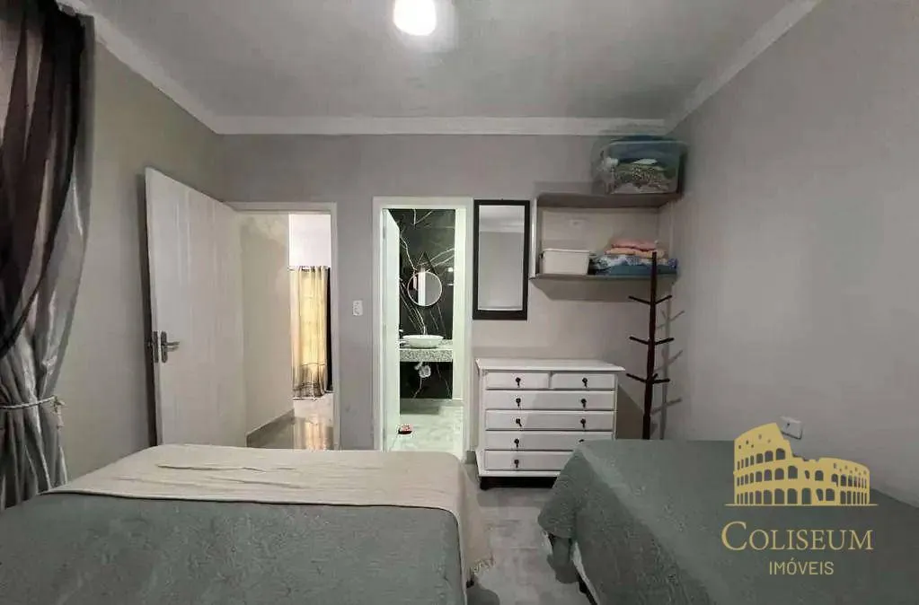 Imagem Casa a venda com 3 dormitórios e Piscina no Real