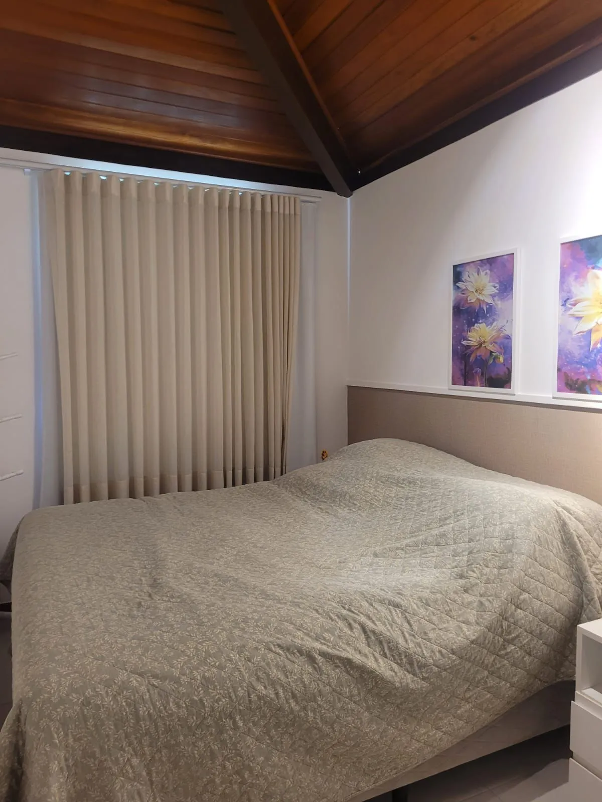 Imagem duplex com 2 Dormitórios, sendo 1 suíte, e 2 Banheiros e área privativa de 65m² em Itacimirim BA