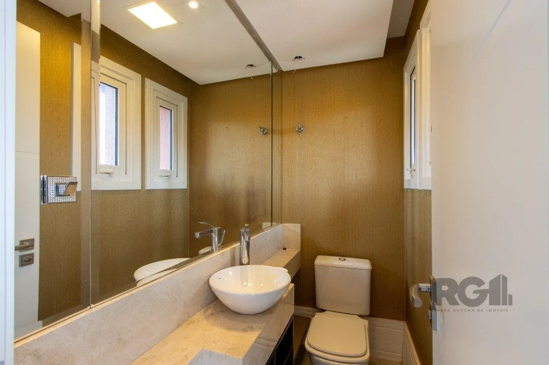 Imagem Casa Condominio para Venda - 384.33m², 3 dormitórios, sendo 1 suites, 3 vagas - Cristal