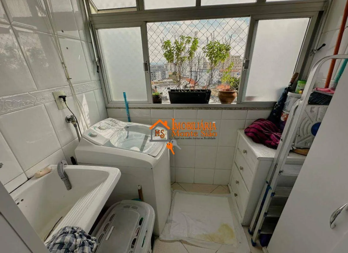 Imagem Apartamento com 2 dormitórios à venda, 60 m² por R$ 350.000,00 - Macedo - Guarulhos/SP