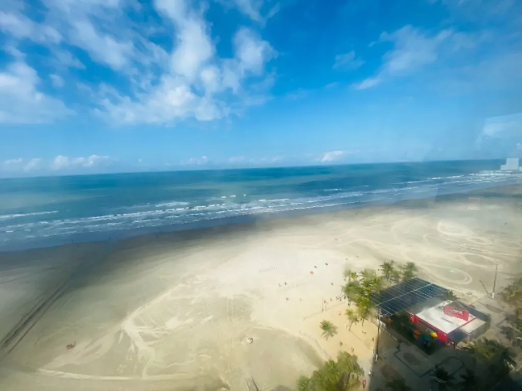Foto do imóvel APARTAMENTO COM 150,00 m² - AVIAÇÃO - PRAIA GRANDE SP em R TUIUTI, 105 - AVIAÇÃO, PRAIA GRANDE - SP