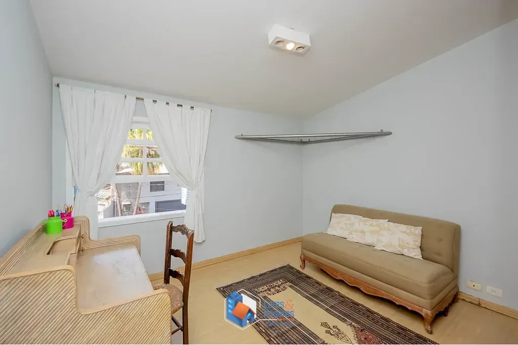 Imagem Casa à venda 4 Quartos 2 Suites 6 Vagas 295M² Real Parque São Paulo - SP